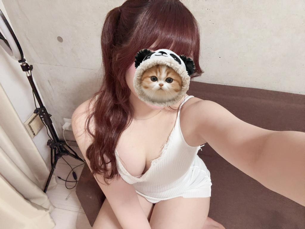 月城あいな