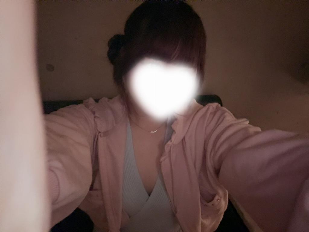 月城あいな