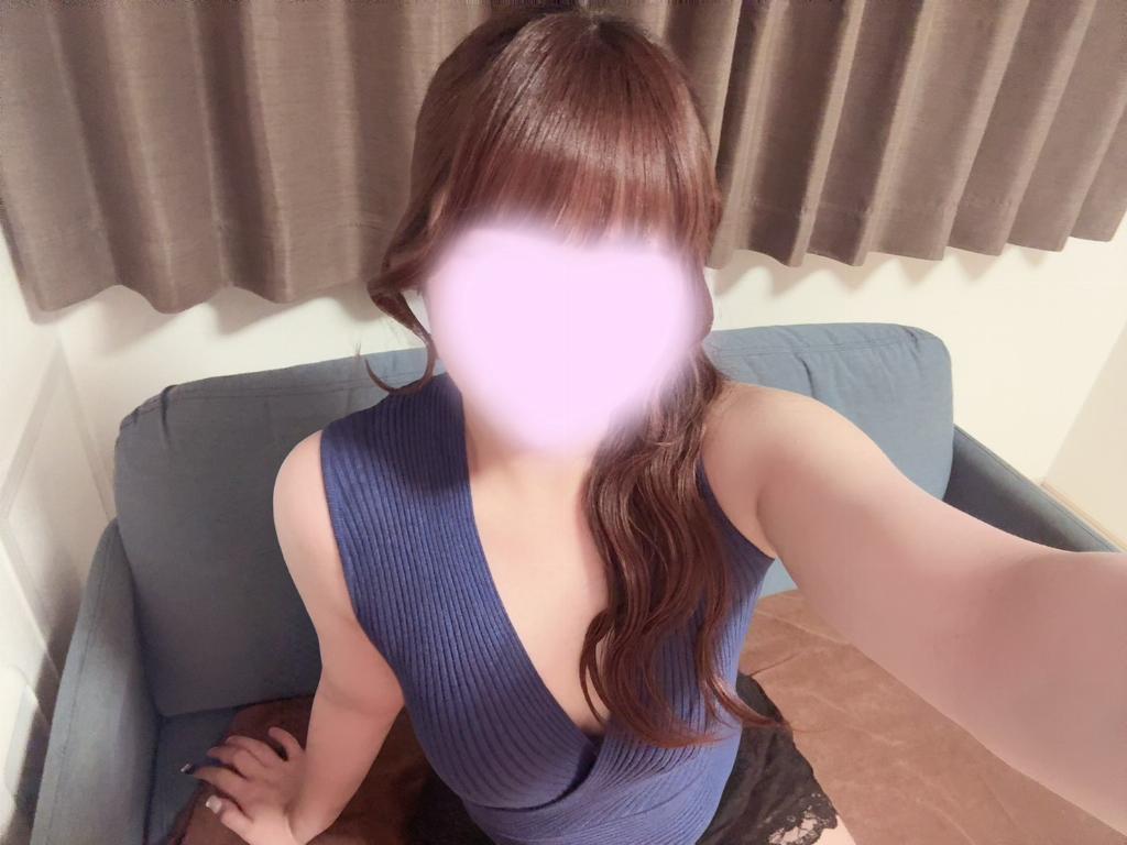 月城あいな