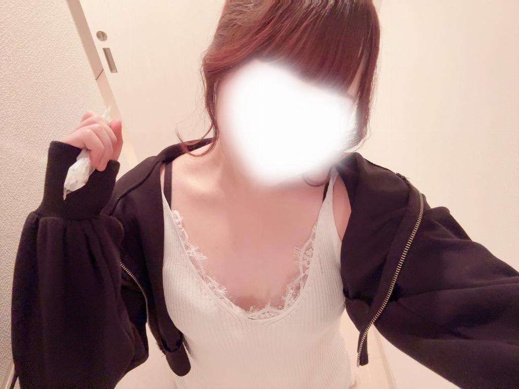 月城あいな